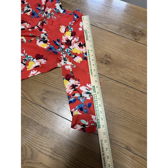 Rose + Olive Red Floral Tunic‎ Top Blouse Size XL Long Sleeve Flowy High Lo Boho - Picture 8 of 11